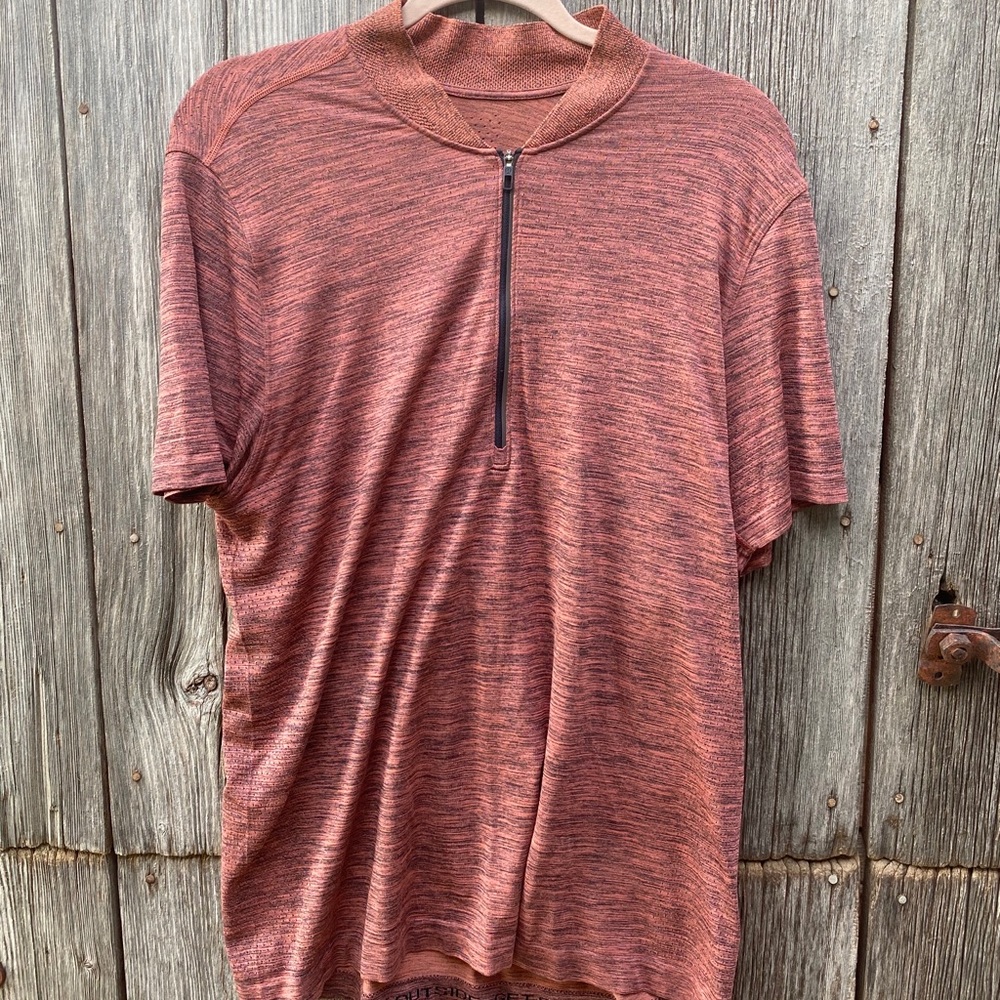 Lululemon workout half zip